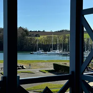Aigue Marine Logis Et Restaurant Hotel Tréguier