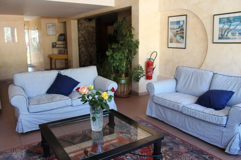 **  Hotel Le Clos Des Pins Six-Fours-les-Plages Frankreich