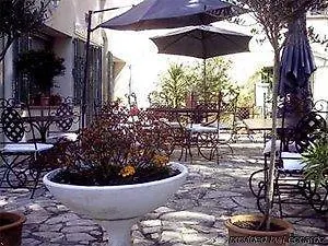 Hotel Le Clos Des Pins Six-Fours-les-Plages 2*,