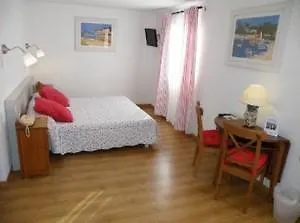 Hotel Le Clos Des Pins Six-Fours-les-Plages 2*,  Frankreich