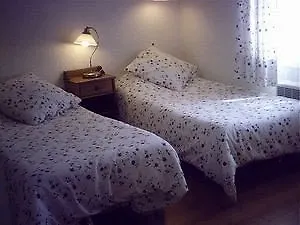 Hotel Le Clos Des Pins Six-Fours-les-Plages 2*,