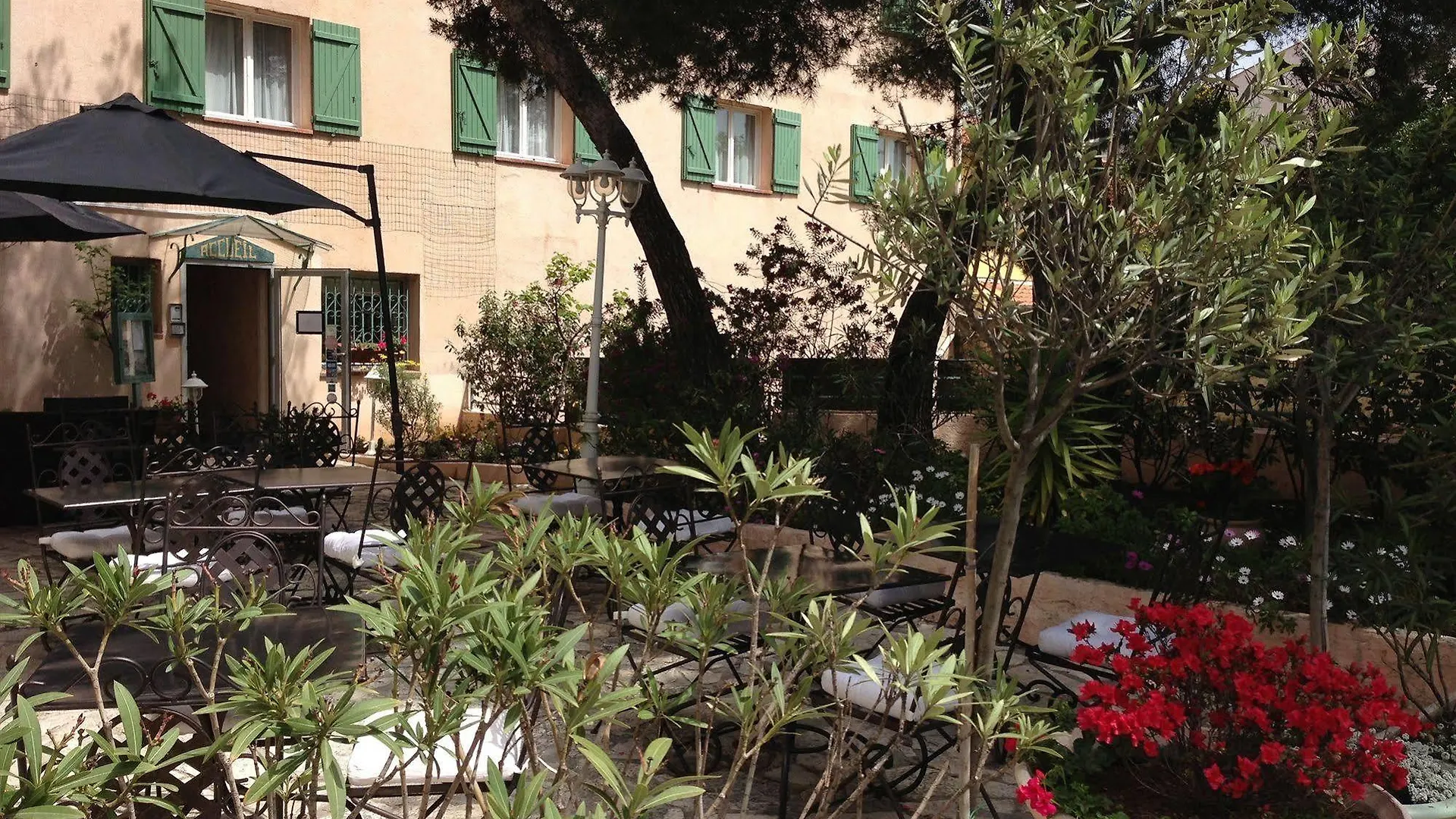 Hotel Le Clos Des Pins Six-Fours-les-Plages